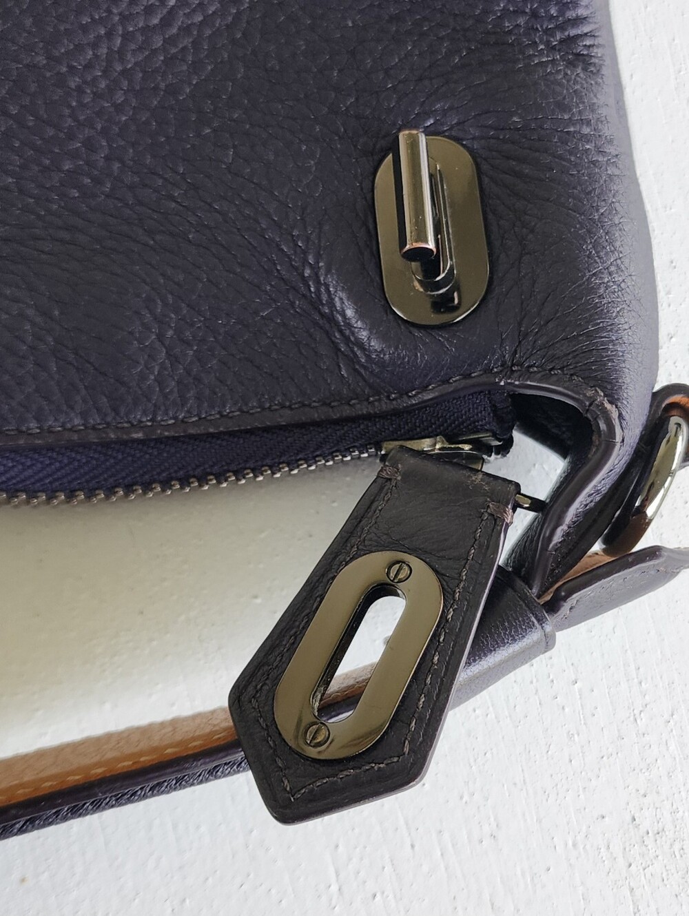Reed Krakoff Navy Leather Shoulder Bag with Tan Accents - Picture 6 of 13